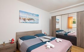Beach Apartment Milena